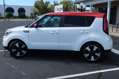 2017 Kia Soul +   - Photo 10 - Lakeland, FL 33801