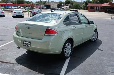 2010 Ford Focus SEL   - Photo 7 - Lakeland, FL 33801