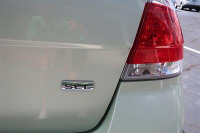 2010 Ford Focus SEL   - Photo 9 - Lakeland, FL 33801