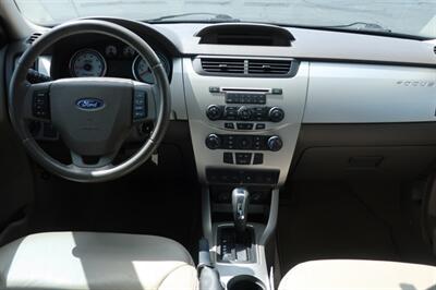 2010 Ford Focus SEL   - Photo 25 - Lakeland, FL 33801