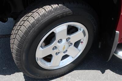 2011 Chevrolet Colorado LT   - Photo 26 - Lakeland, FL 33801