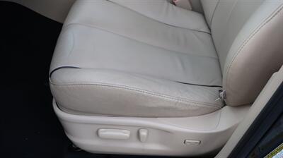 2010 Toyota Venza FWD V6 - Photo 12 - Lakeland, FL 33801