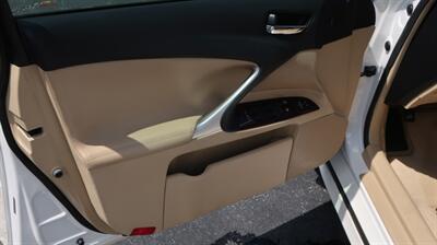 2007 Lexus IS - Photo 13 - Lakeland, FL 33801