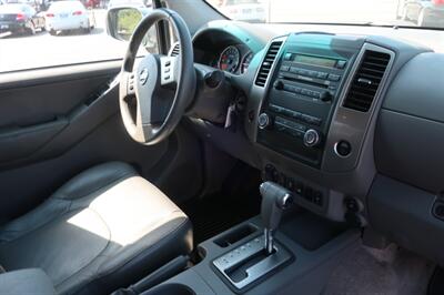 2012 Nissan Frontier SV V6   - Photo 26 - Lakeland, FL 33801