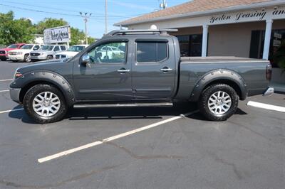 2012 Nissan Frontier SV V6   - Photo 12 - Lakeland, FL 33801