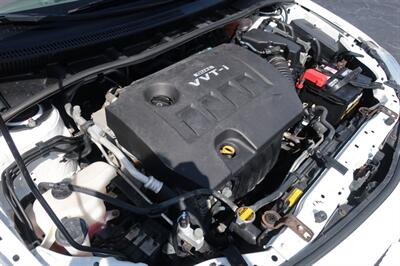 2009 Toyota Corolla LE   - Photo 32 - Lakeland, FL 33801