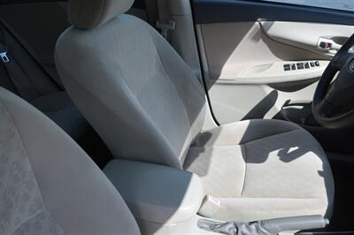 2009 Toyota Corolla LE   - Photo 22 - Lakeland, FL 33801