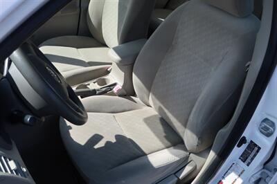 2009 Toyota Corolla LE   - Photo 14 - Lakeland, FL 33801