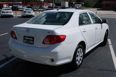 2009 Toyota Corolla LE   - Photo 7 - Lakeland, FL 33801