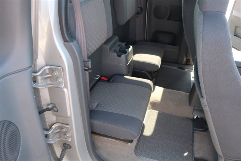 2004 Gmc Canyon Z85 SLE photo 24