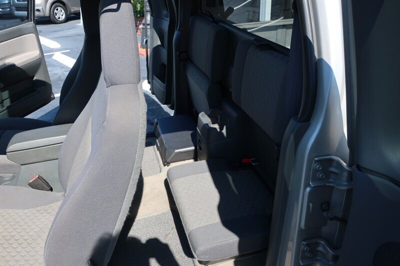 2004 Gmc Canyon Z85 SLE photo 17