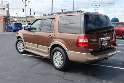 2012 Ford Expedition XLT - Photo 10 - Lakeland, FL 33801