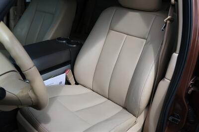 2012 Ford Expedition XLT - Photo 17 - Lakeland, FL 33801