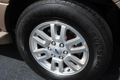 2012 Ford Expedition XLT - Photo 39 - Lakeland, FL 33801