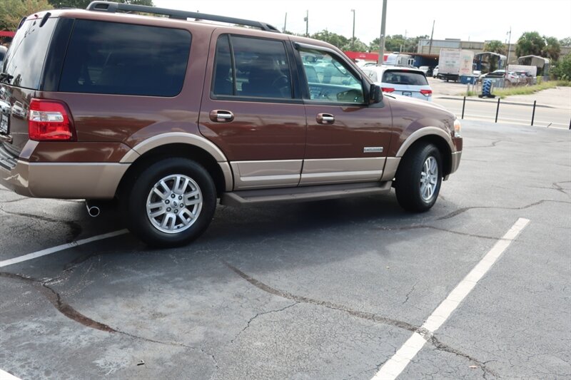 2012 Ford Expedition XLT photo 4