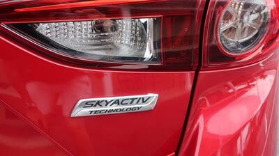 2014 Mazda Mazda3 i Touring   - Photo 8 - Lakeland, FL 33801