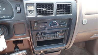 1998 Toyota Tacoma - Photo 14 - Lakeland, FL 33801