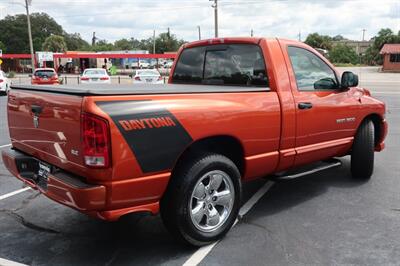 2005 Dodge Ram 1500 SLT - Photo 9 - Lakeland, FL 33801
