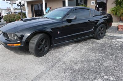 2007 Ford Mustang V6 Premium   - Photo 9 - Lakeland, FL 33801