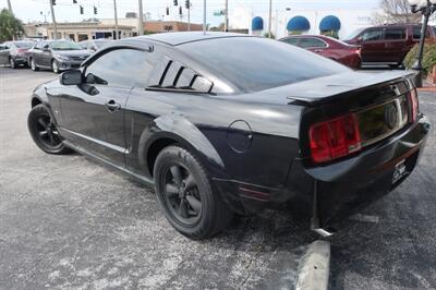 2007 Ford Mustang V6 Premium   - Photo 7 - Lakeland, FL 33801