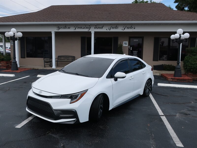 2022 Toyota Corolla SE  