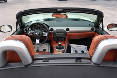 2006 Mazda MX-5 Miata Grand Touring   - Photo 32 - Lakeland, FL 33801