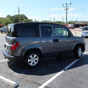 2011 Honda Element EX - Photo 5 - Lakeland, FL 33801
