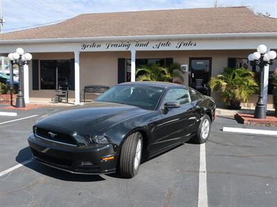 2014 Ford Mustang V6  