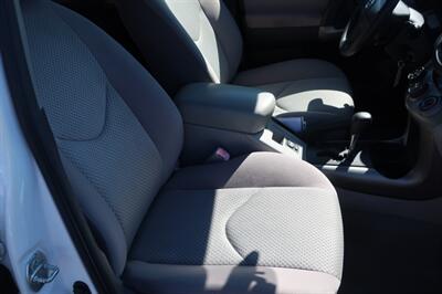 2006 Toyota RAV4 - Photo 21 - Lakeland, FL 33801