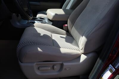 2010 Toyota Tundra Grade   - Photo 14 - Lakeland, FL 33801
