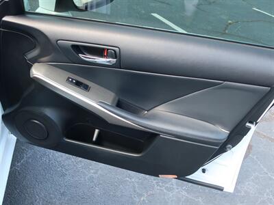 2015 Lexus IS 250  F SPORT - Photo 28 - Lakeland, FL 33801