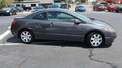 2009 Honda Civic LX - Photo 4 - Lakeland, FL 33801