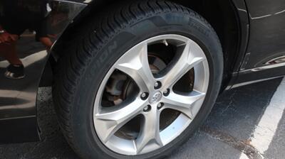 2011 Toyota Venza FWD V6 - Photo 40 - Lakeland, FL 33801