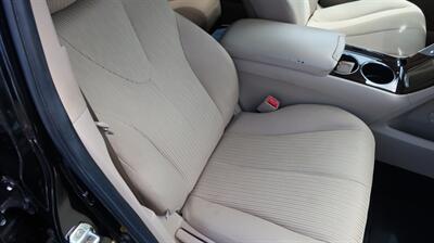 2011 Toyota Venza FWD V6 - Photo 22 - Lakeland, FL 33801