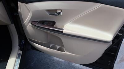 2011 Toyota Venza FWD V6 - Photo 21 - Lakeland, FL 33801