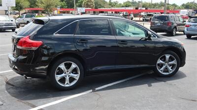 2011 Toyota Venza FWD V6 - Photo 5 - Lakeland, FL 33801