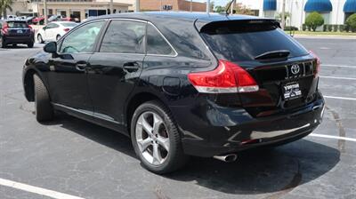 2011 Toyota Venza FWD V6 - Photo 8 - Lakeland, FL 33801