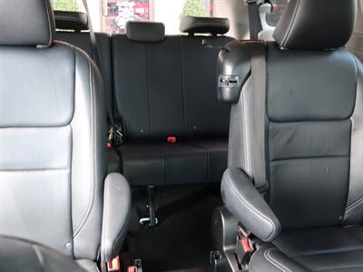 2017 Toyota Sienna SE Premium 8-Passeng - Photo 41 - Lakeland, FL 33801