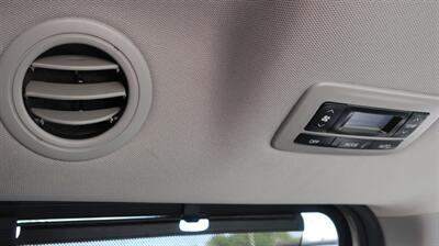 2017 Toyota Sienna SE Premium 8-Passeng - Photo 32 - Lakeland, FL 33801