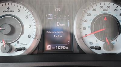 2017 Toyota Sienna SE Premium 8-Passeng - Photo 18 - Lakeland, FL 33801