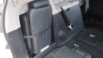 2017 Toyota Sienna SE Premium 8-Passeng - Photo 38 - Lakeland, FL 33801