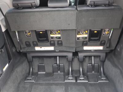 2017 Toyota Sienna SE Premium 8-Passeng - Photo 39 - Lakeland, FL 33801