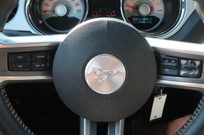 2012 Ford Mustang V6 Premium   - Photo 14 - Lakeland, FL 33801