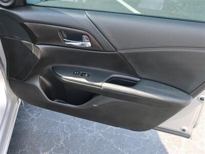 2014 Honda Accord EX-L - Photo 25 - Lakeland, FL 33801