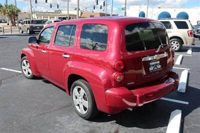 2007 Chevrolet HHR LS   - Photo 7 - Lakeland, FL 33801