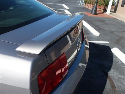 2006 Ford Mustang V6 Premium   - Photo 32 - Lakeland, FL 33801