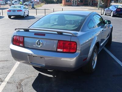 2006 Ford Mustang V6 Premium   - Photo 6 - Lakeland, FL 33801