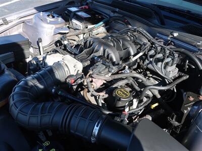2006 Ford Mustang V6 Premium   - Photo 29 - Lakeland, FL 33801