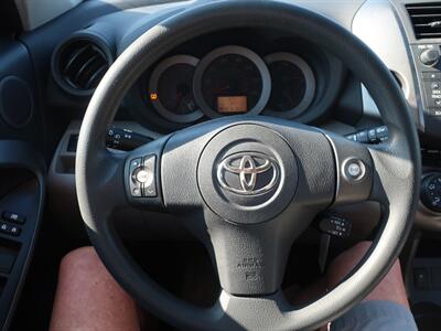 2011 Toyota RAV4   - Photo 15 - Lakeland, FL 33801