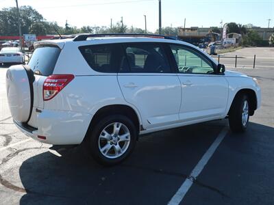 2011 Toyota RAV4   - Photo 6 - Lakeland, FL 33801